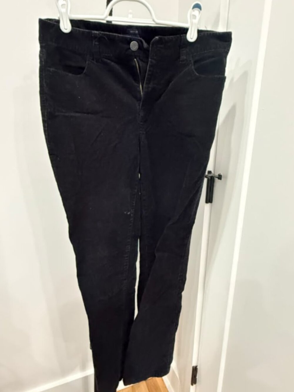 Talbots Petites Black Fine Corduroy Heritage Straight Leg Pants Size 8P